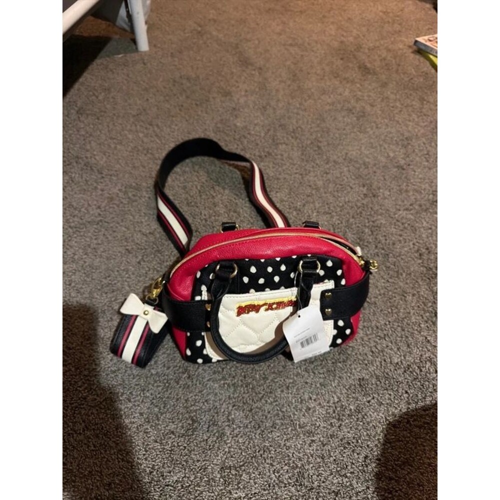 New with tags Betsey Johnson Purse